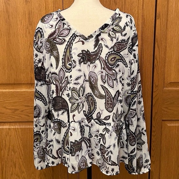 NWOT Loft Peplum Blouse - Picture 3 of 7